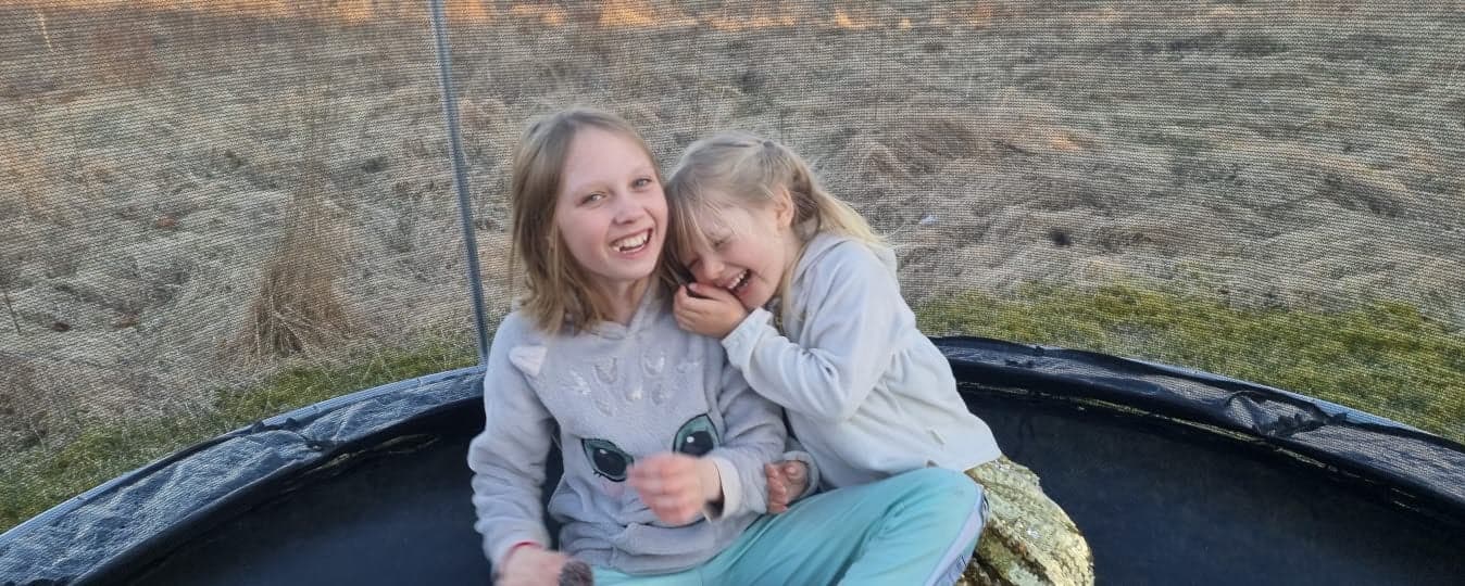 På gården i Östra Ämtervik finns plats för kreativitet