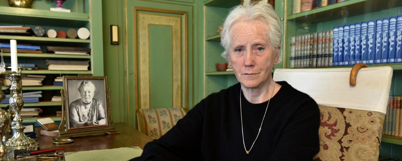 På Mårbacka har Selma Lagerlöfs Litteraturpris 2025 tilldelats illustratören och författaren Eva Lindström. 