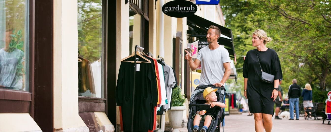 Sunne hade en stark tillväxt inom handeln 2023 och hänger med de stora kommunerna i utvecklingen. 