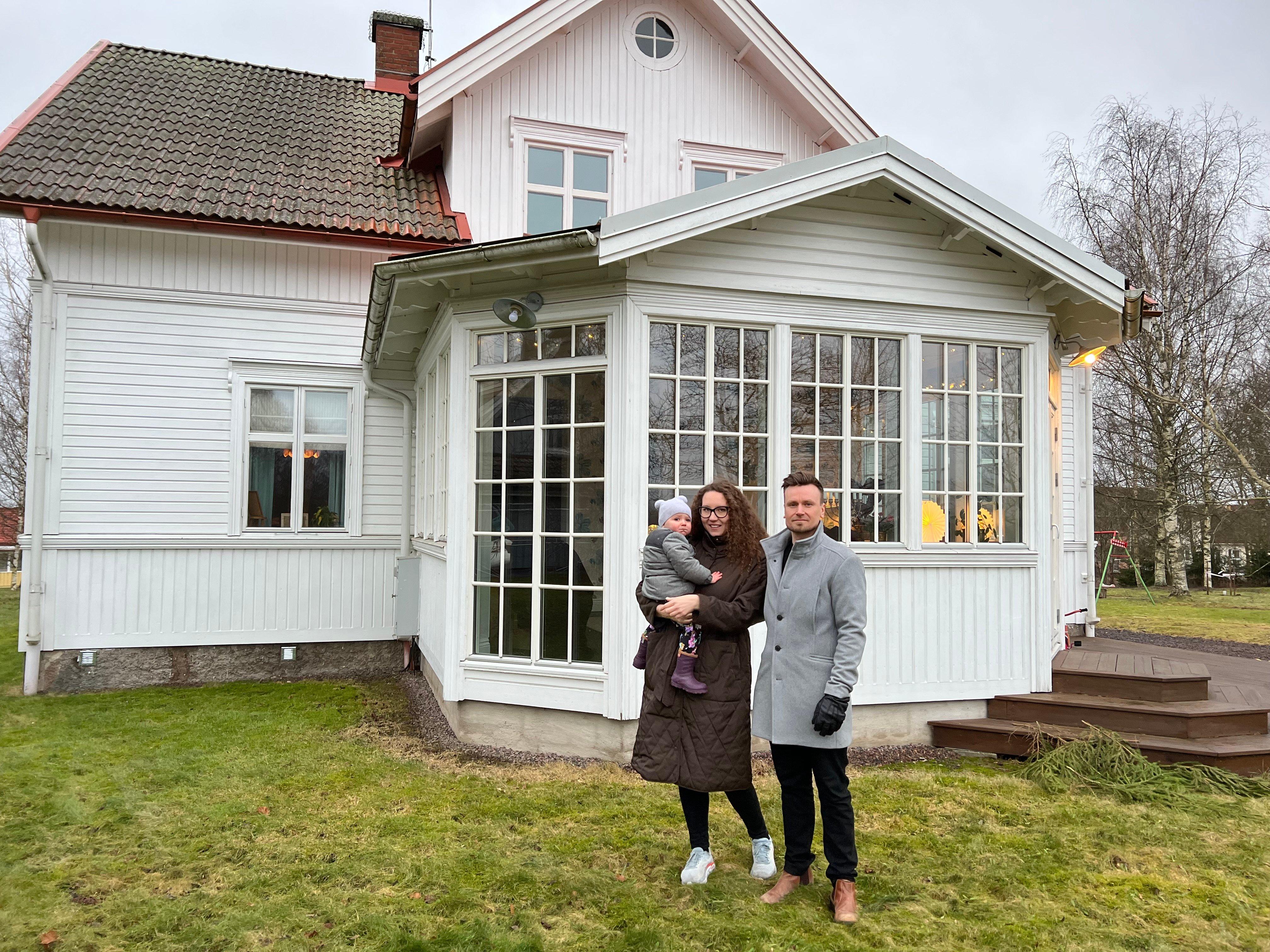 Tim Lindström och Maria Bjerknes Börestam valde att flytta till Västra Ämtervik, i Sunne.