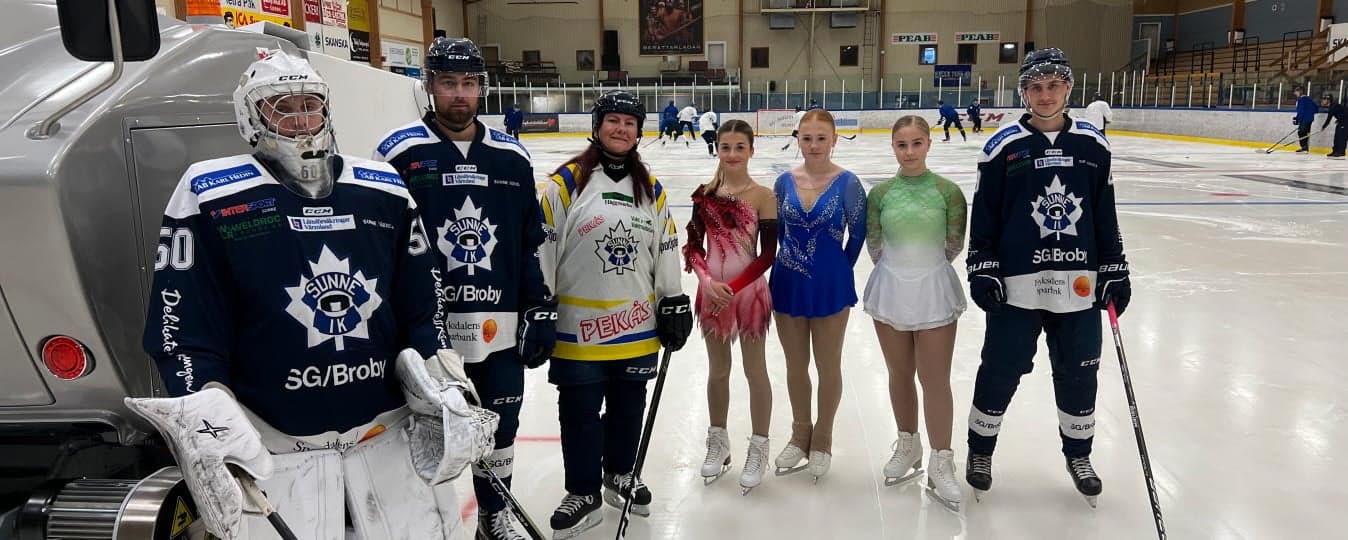 Bilden från vänster Max Johansson Noresson, J20/hockeygymnasiet, Victor Lindgren, A-laget, Anki Fingal, Blåbärshockeyn, Viktoria Balla, Ellen Olsson, Emelie Bertilsson, Sunne Skridskoklubb och Hugo Persson, J20/ hockeygymnasiet är några av alla dem som får nytta och glädje av den nya ismaskinen.