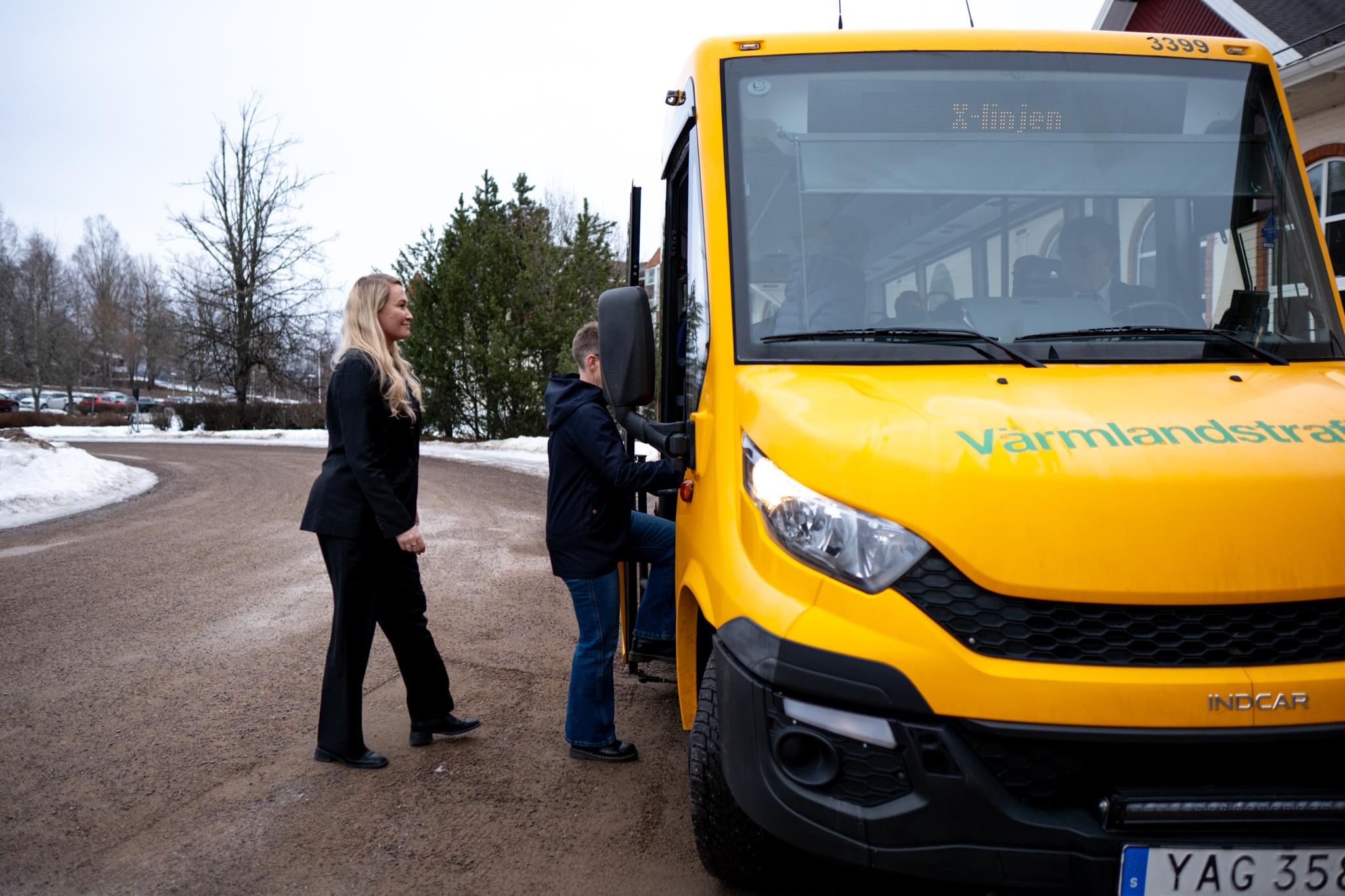 Med X-linjen kan du enkelt boka resor inom Sunne kommun i ett pilotprojekt som pågår till 8 september.