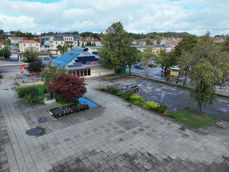 Lagerlöfsparken ska rustas upp för att skapa ett mer välkomnande och tryggare centrum.