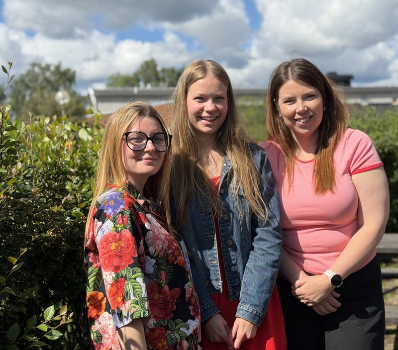Fyra skolsocionomer bildar Sunne kommuns nya skolsociala team, från vänster Maja Andersson, Ellen Johansson och Frida Westberg. Hanna Blomberg saknas på bilden.