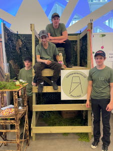 &Aring;rets monter p&aring; UF-m&auml;ssan i Karlstad.