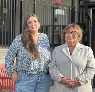 Melina Mazi och Viviana Ortiz har egen erfarenhet av kulturkrockar på jobbet. Att skapa trygghet och förståelse är viktigt.