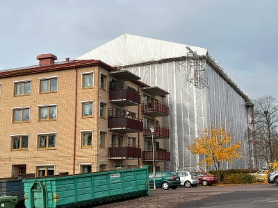 Skyddstaket på Allégården säkerställer att inte mer fukt kommer in i fastigheten.